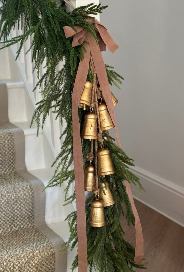 Christmas Wreaths & Garlands