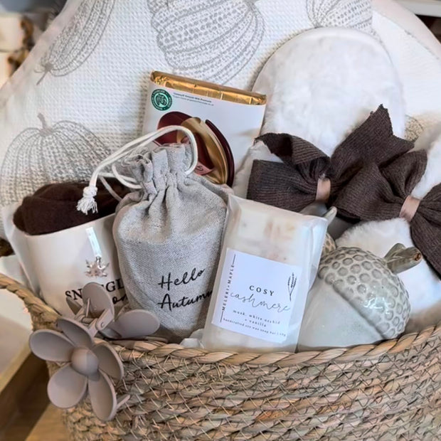Autumnal Boo Gift Basket - Neutral