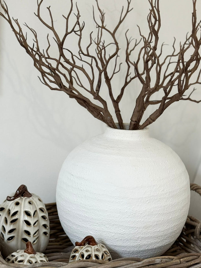 White stone vase from Hill Interiors Tiber Matt collection, decorative vase with a smooth matte finish and classic shape.