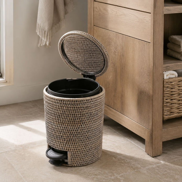 Rattan Round Pedal Waste Paper Bin