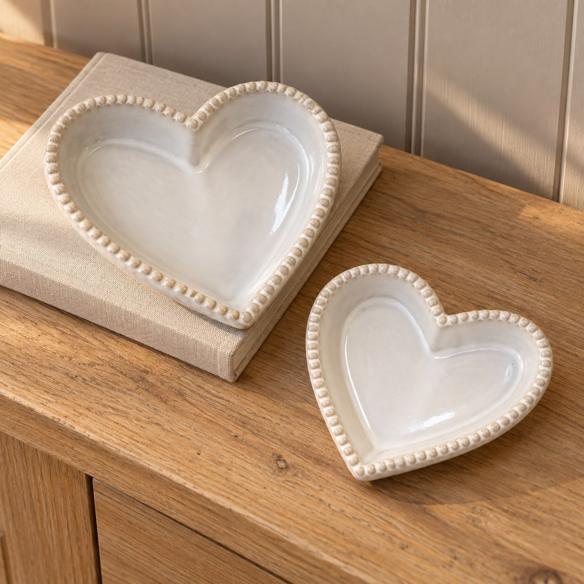 Natural Ceramic Heart Shaped Plate With Bobble Rim - Large