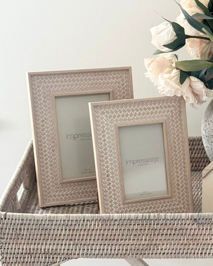 Rattan Weave Effect Frame