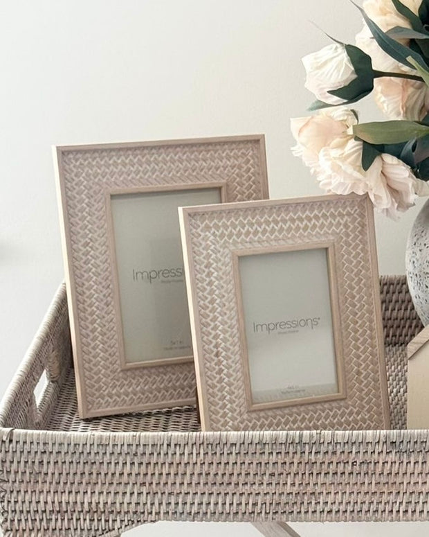 Rattan Weave Effect Frame