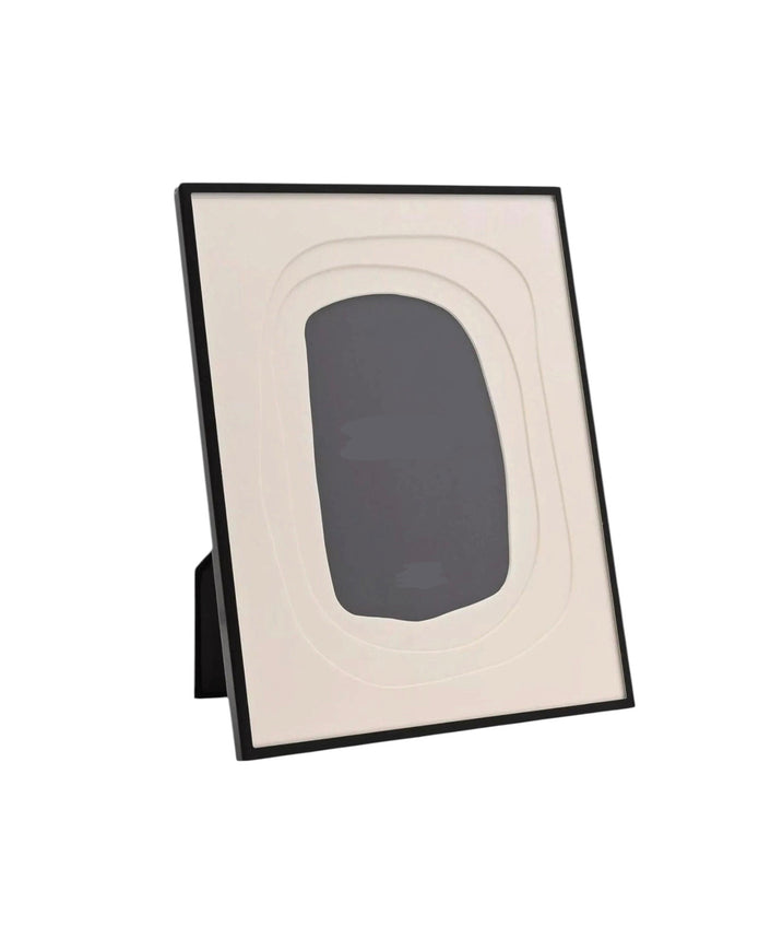 Wavy Black Colour Photo Frame White Border