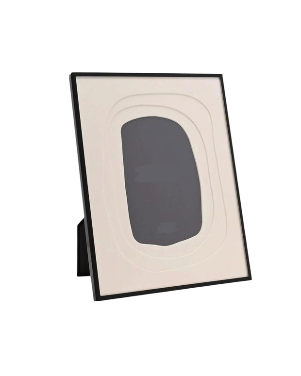 Wavy Black Colour Photo Frame White Border