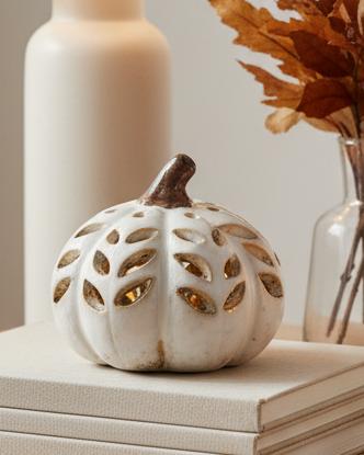 LED Patterned Pumpkin