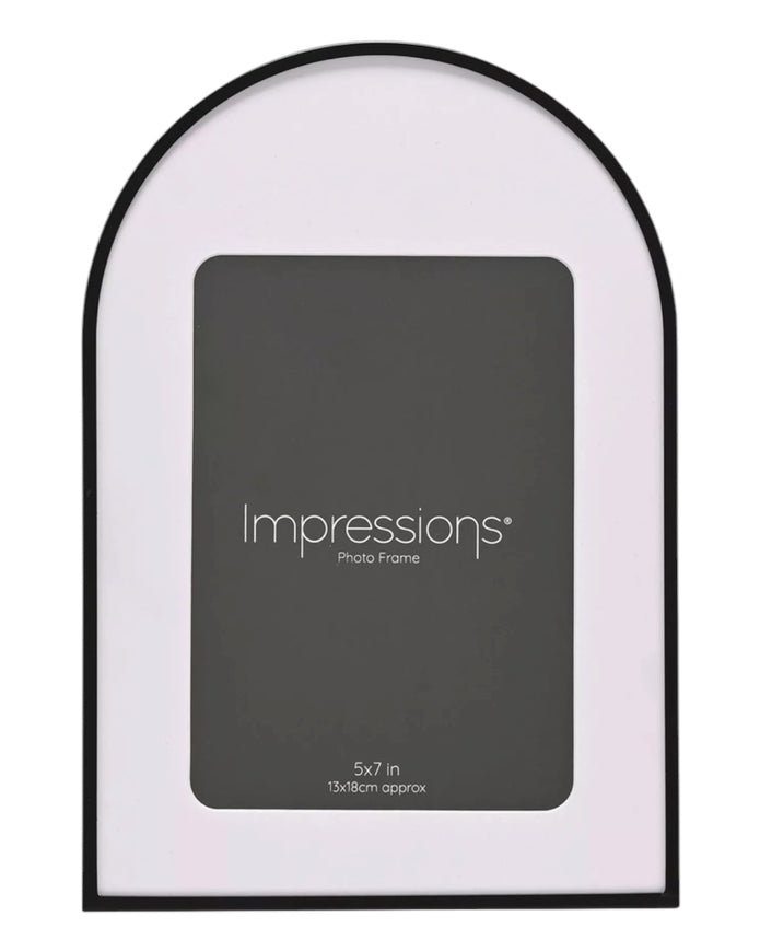 Arched Black And White Photo Frame