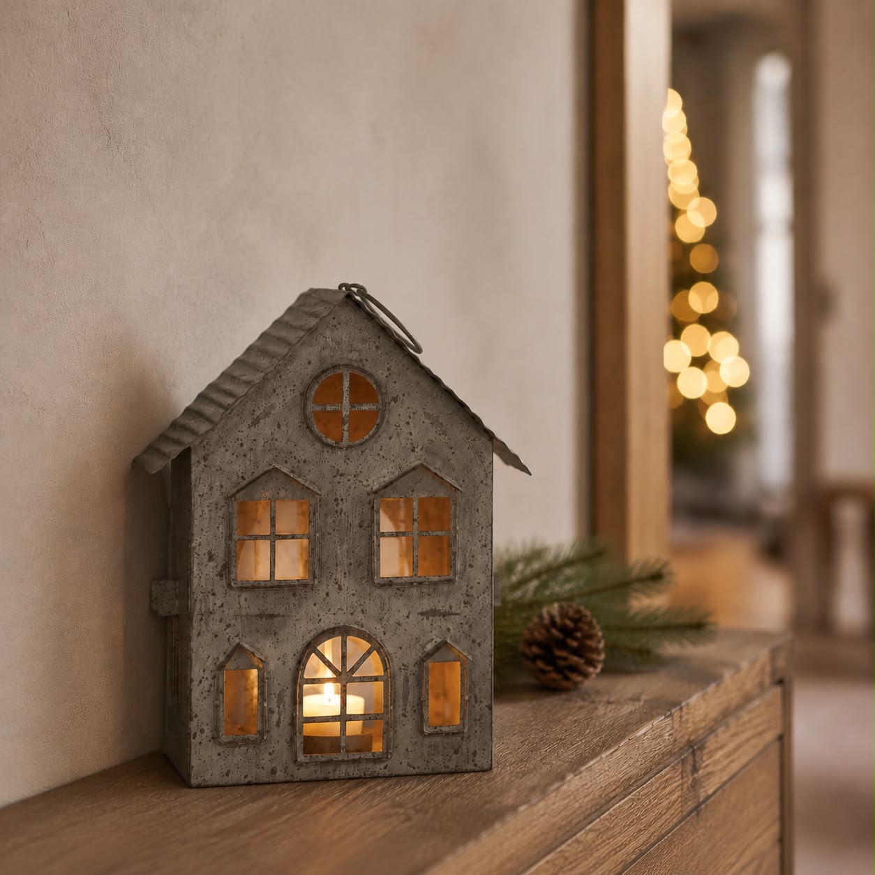 Rustic Metal Tealight Candle House