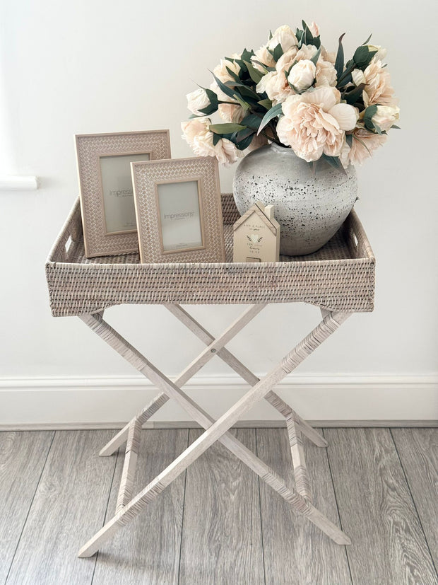 Rattan Weave Effect Frame