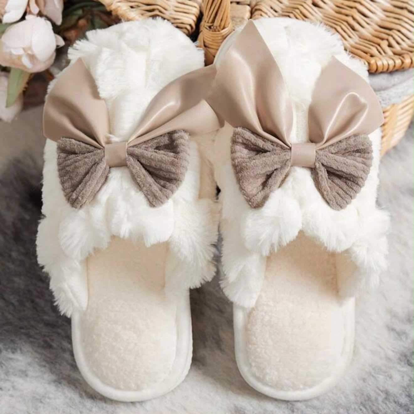 Slippers - Cream And Beige Bow