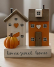 Autumn Wooden House Decoration ‘Home Sweet Home’