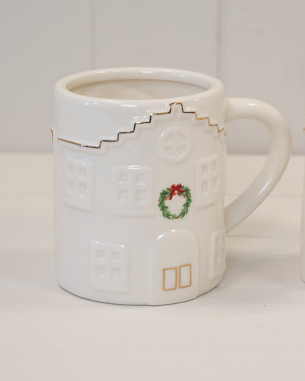 Cosy White Christmas House With Wreath Mug