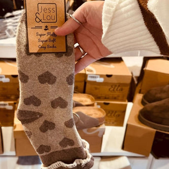 Cosy Cuff Socks - Beige Heart