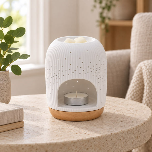 White Ceramic Loire Wax Melt & Oil Burner - Polka Dot