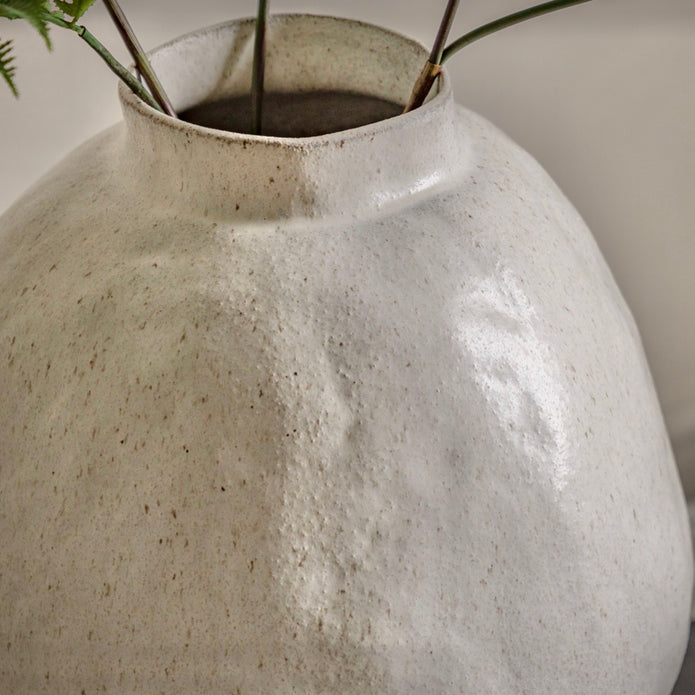 Palawan Neutral White Stoneware Footed Vase