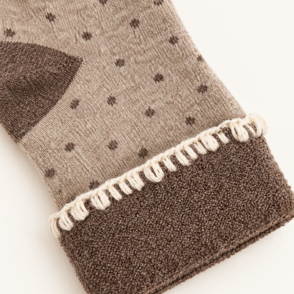 Cosy Cuff Socks - Beige Dot
