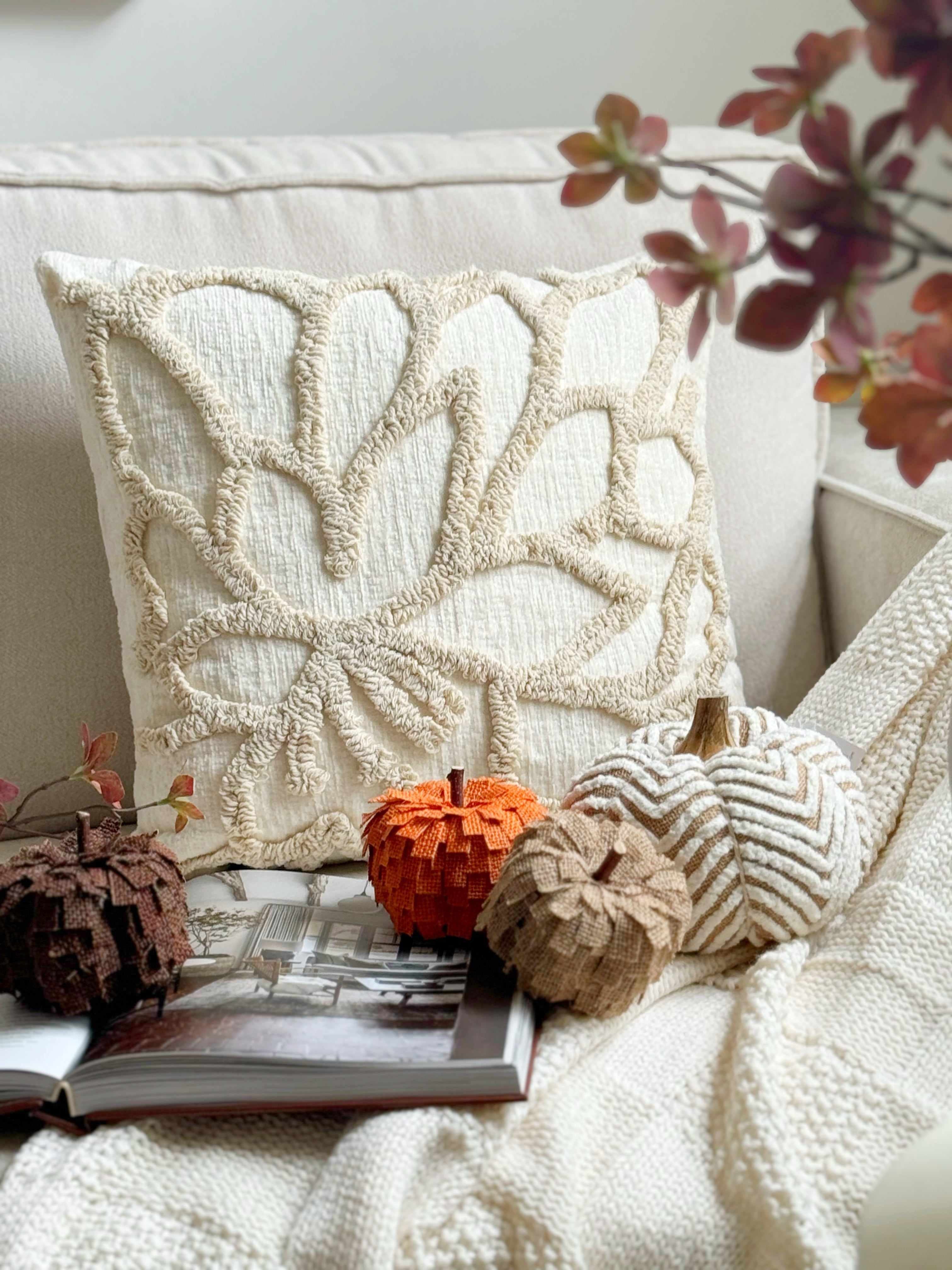 Small Natural Rafia Frilled Pumpkin