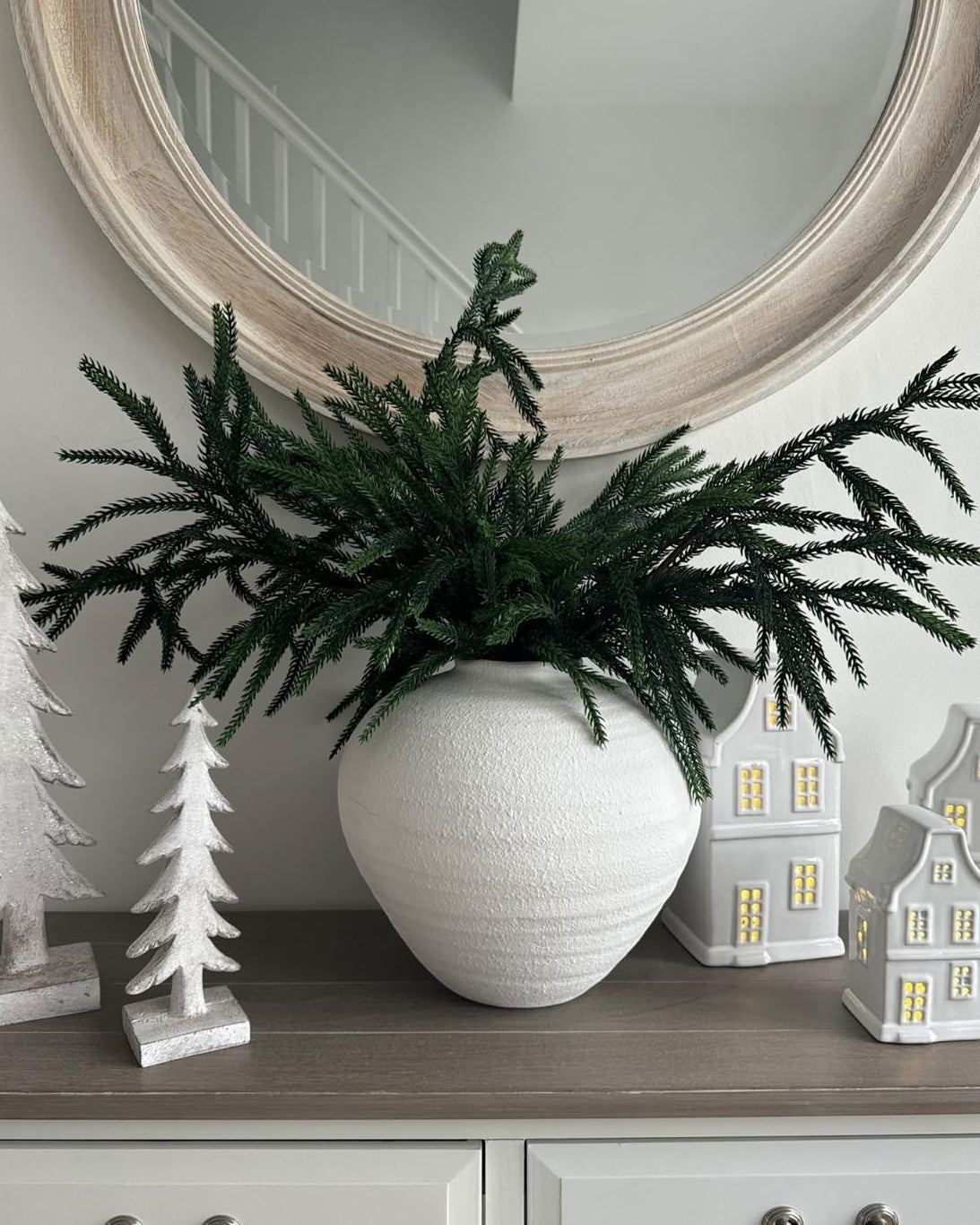 Regola Matt White Stone Vase