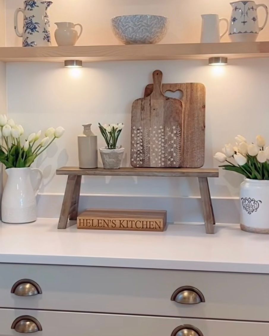 Natural wooden rustic display bench and riser by Gisela Graham, showing a small and large wooden home decor piece with a rustic finish.