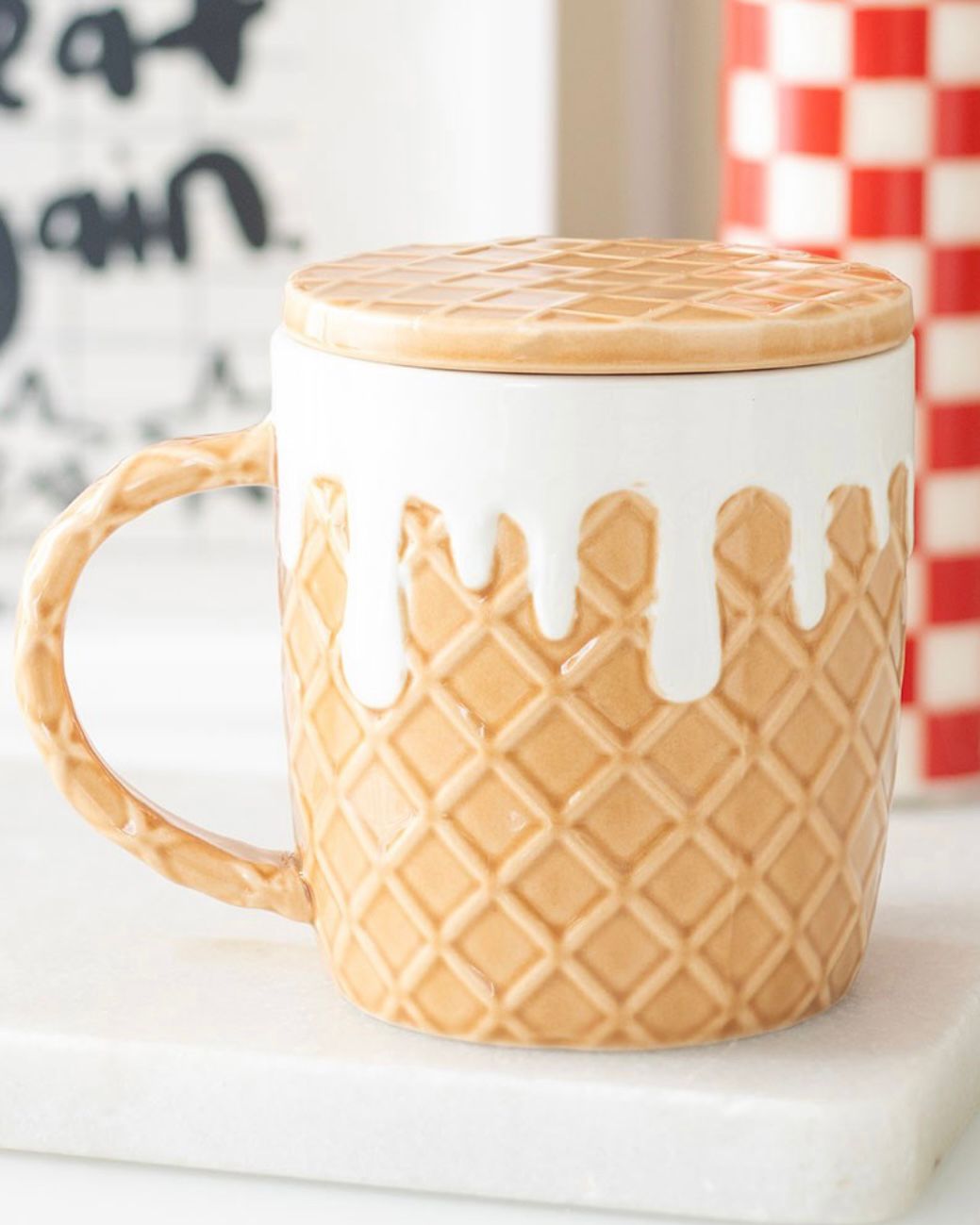 Caramel Waffle Mug With Lidded Coaster