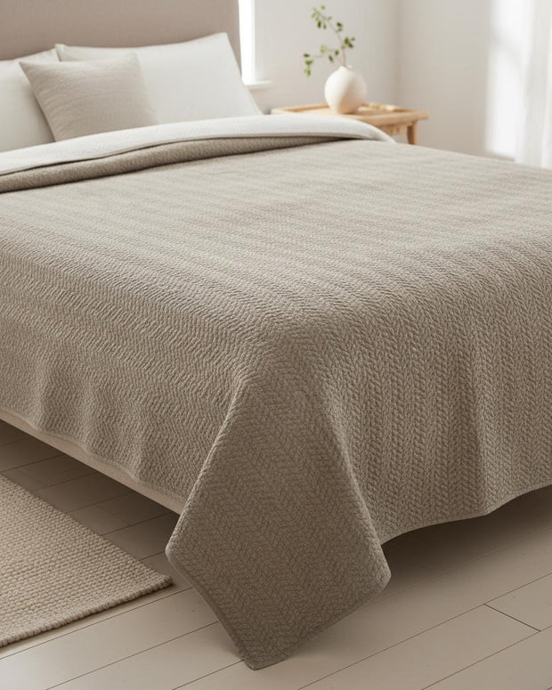 Henderson Taupe King Size Quilted Bedspread