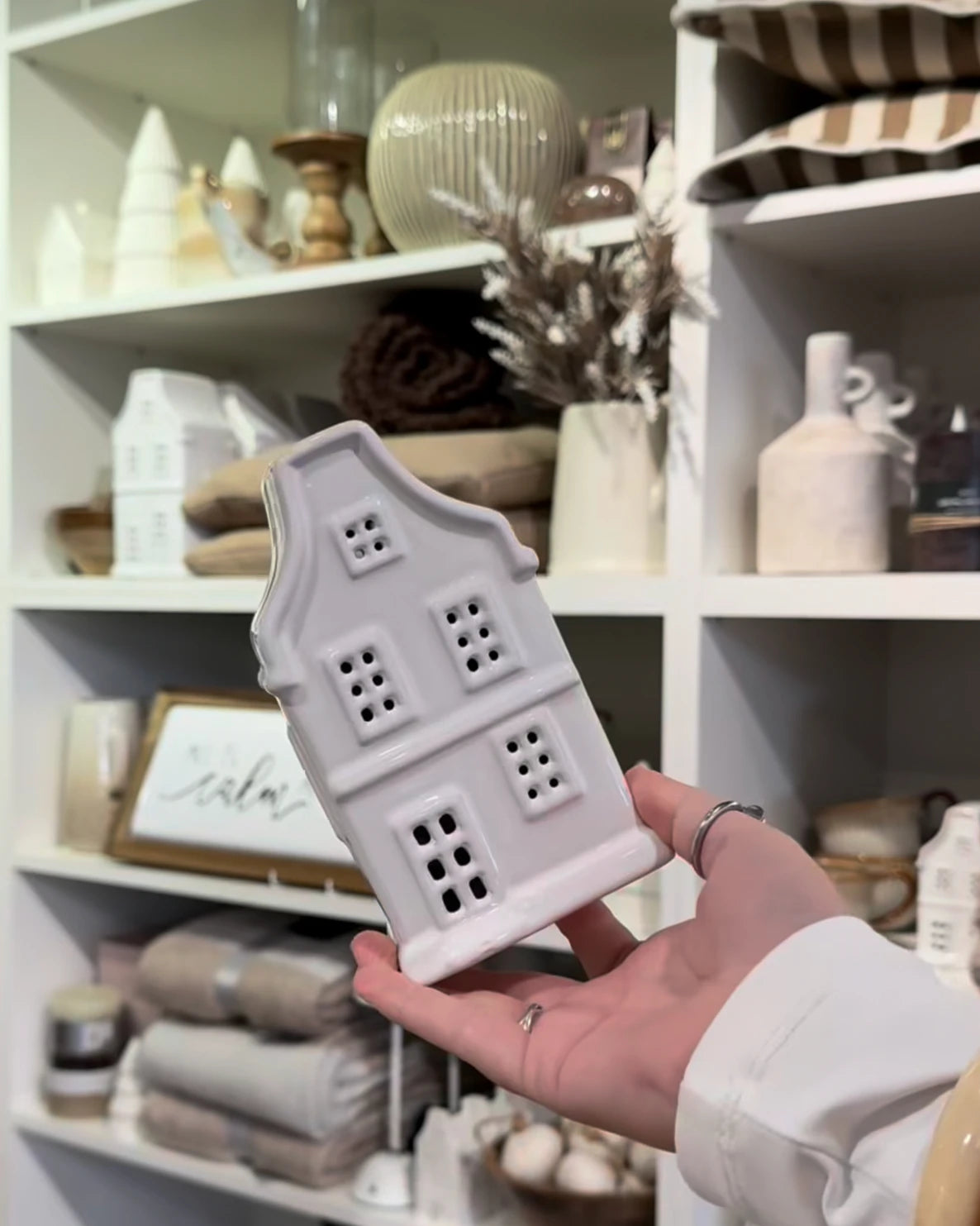 White Ceramic LED Light Up Ceramic Dutch House Ornament