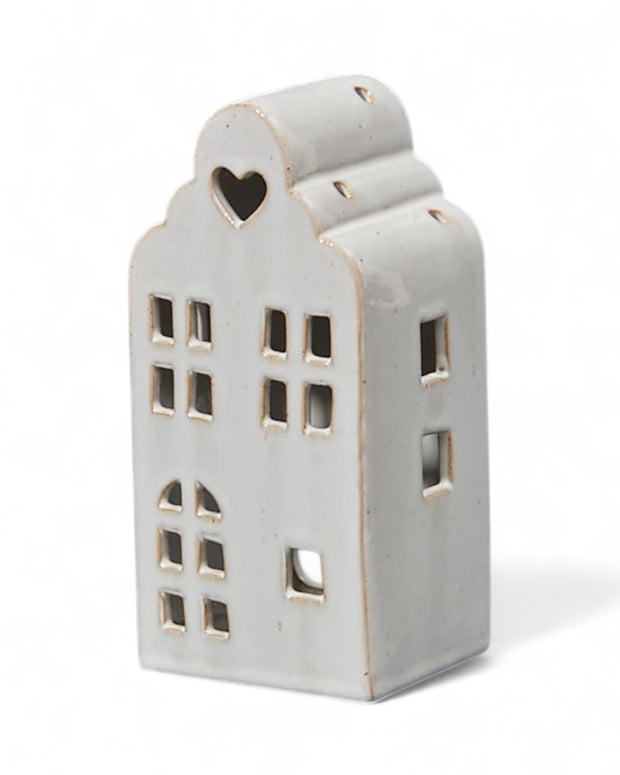 White Ceramic Heart Dutch House Tealight Holder