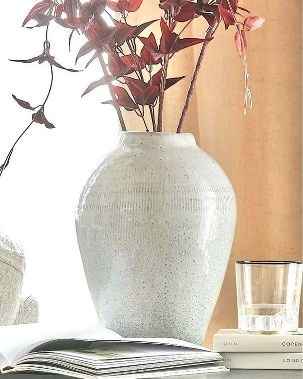 Kemi Olpe White Glazed Vase