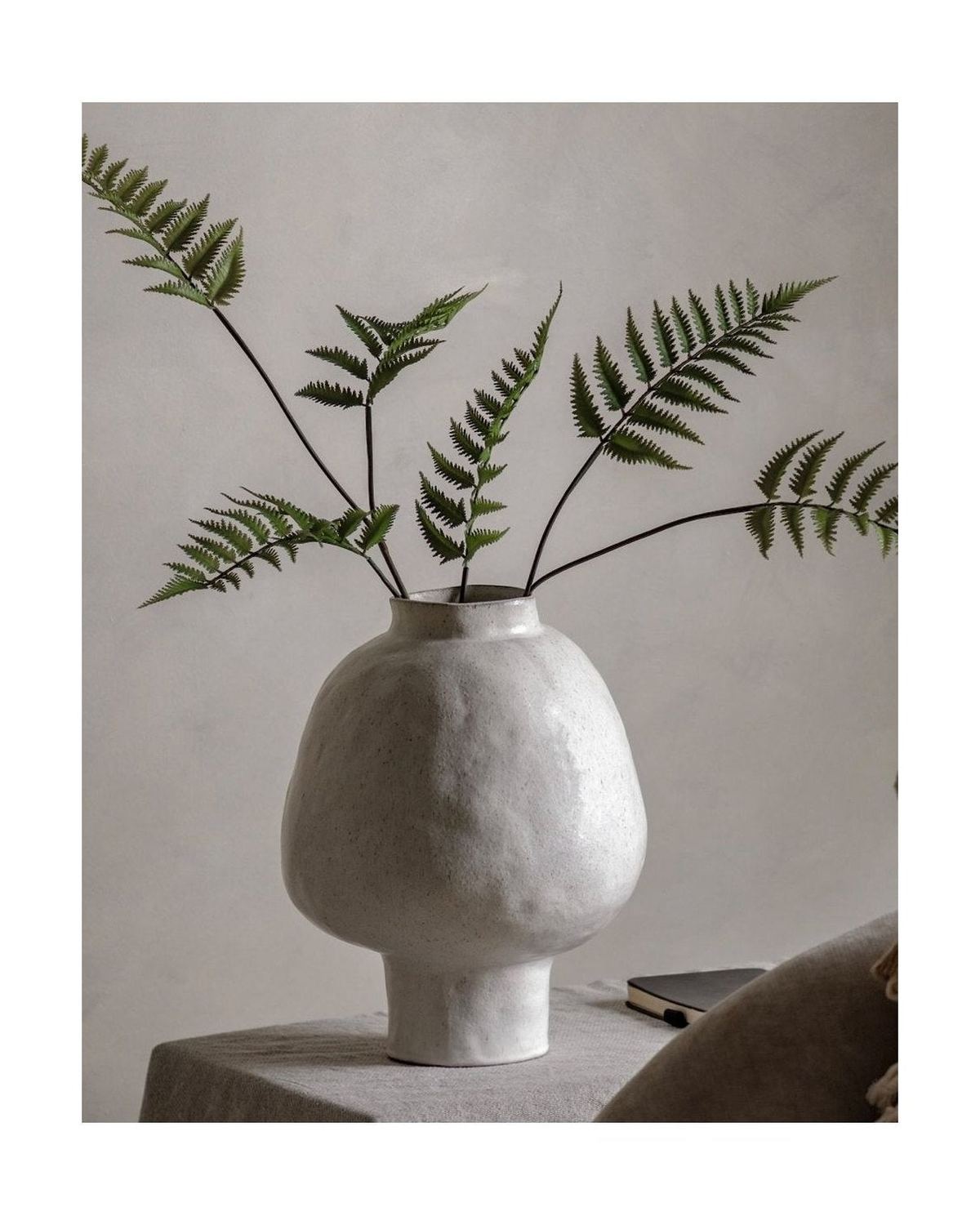 Palawan Neutral Footed Vase