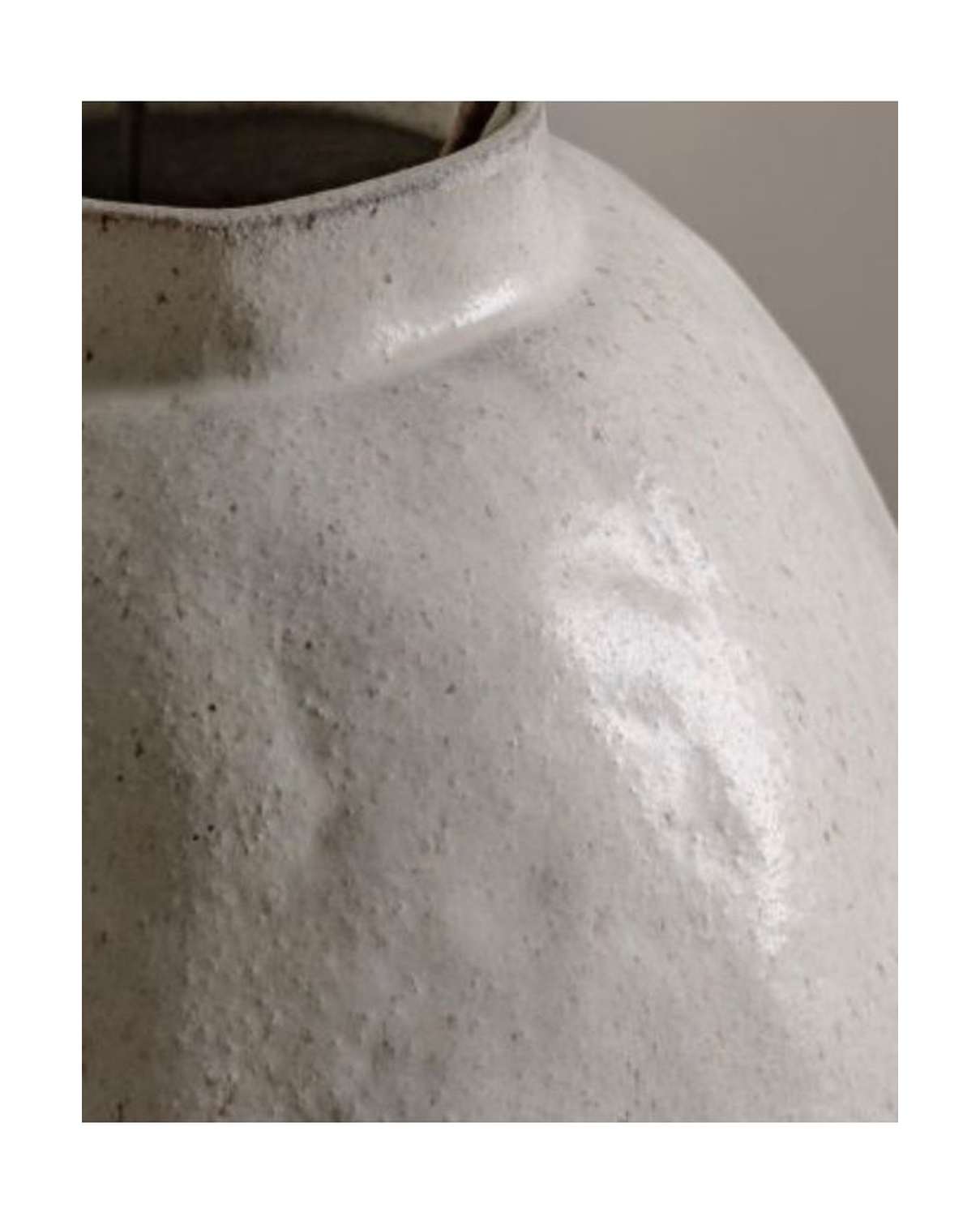 Palawan Neutral Footed Vase