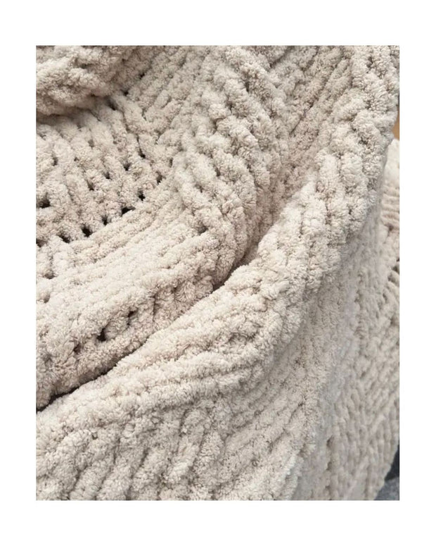 Plaid Double Medium Cream Chenille Chunky Knit Blanket Throw