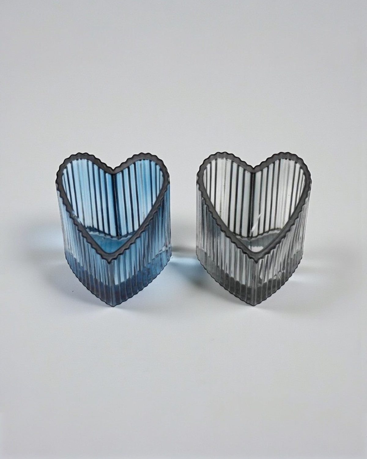 Ribbed Heart Tealight Holder