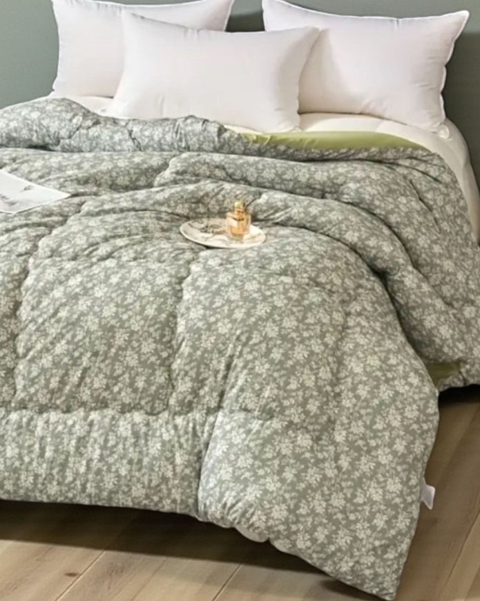 Sage Green Floral Queen Sized Quilt
