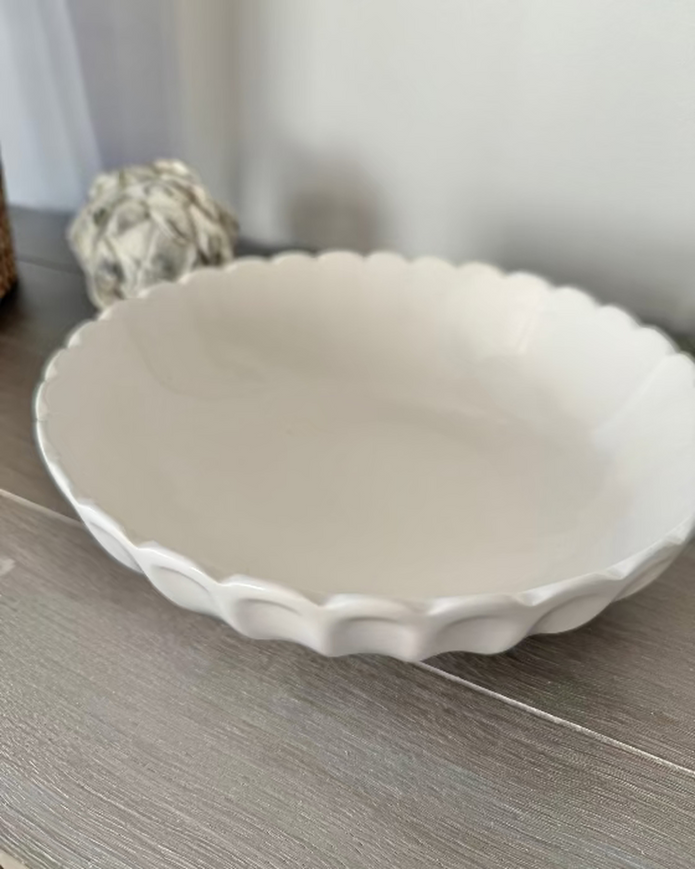 Barbuda Small Scalloped Round Wavy Bowl - Lulu Loves Home Lulu Loves Home 