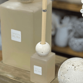Sences Petra Small Reed Diffuser with Travertine Ball Top - White Alang Alang