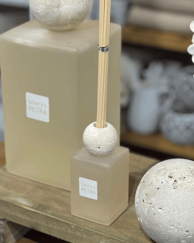 Sences Petra Small Reed Diffuser with Travertine Ball Top - White Alang Alang