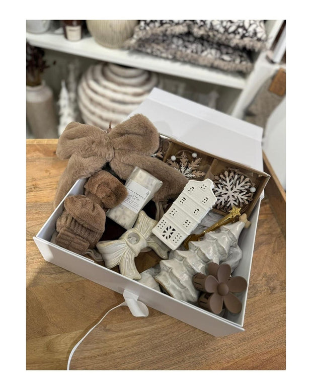 The Perfect Christmas Gift - Our Limited Edition Neutral Noel Box