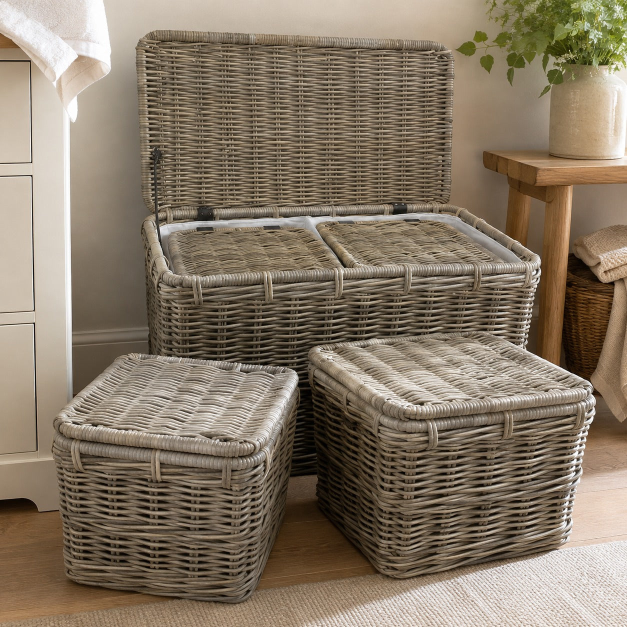 Rattan Wicker Lidded Storage Trunk