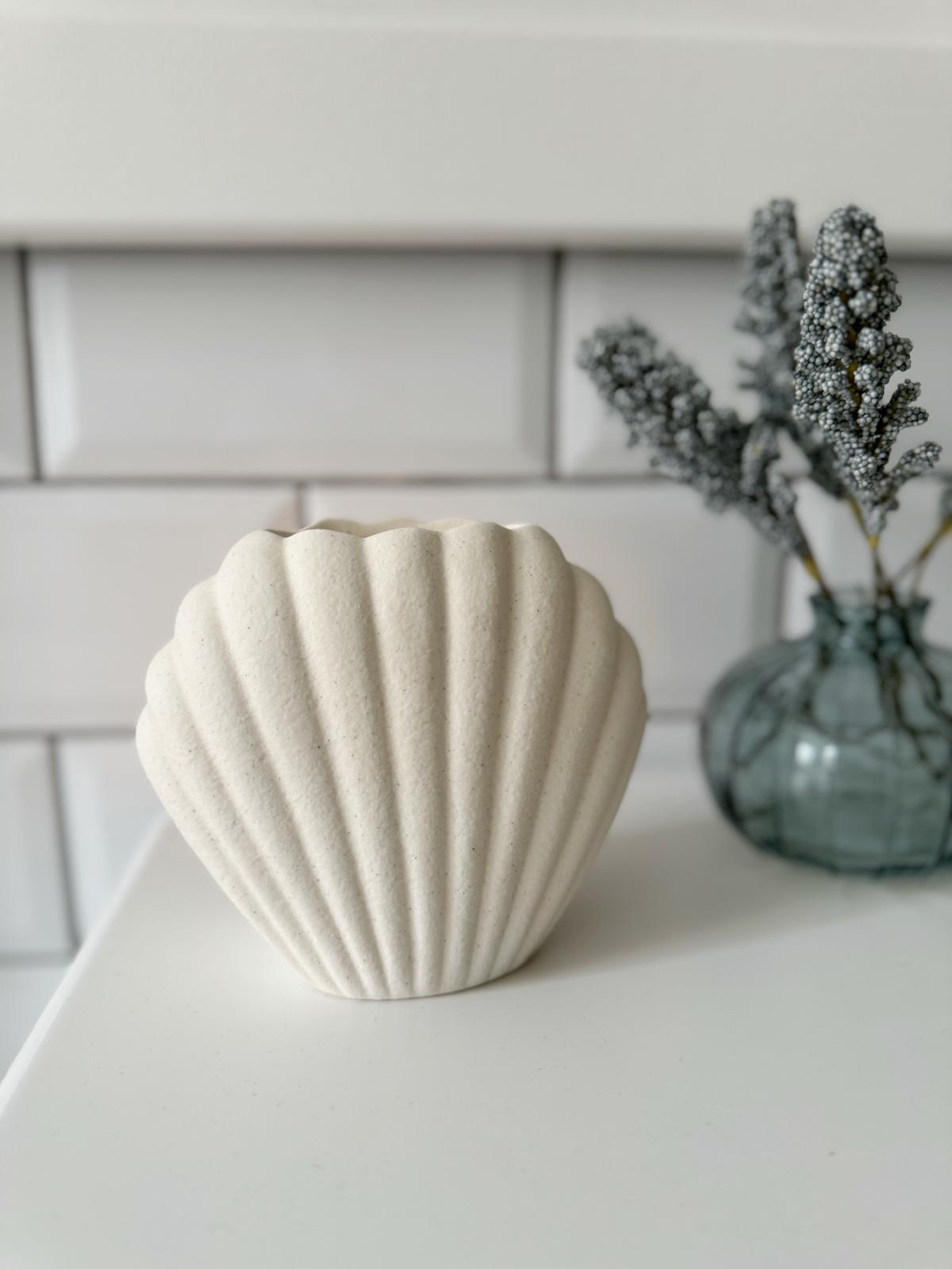 Sea Shell Matte Ceramic Oil Burner and Wax Warmer