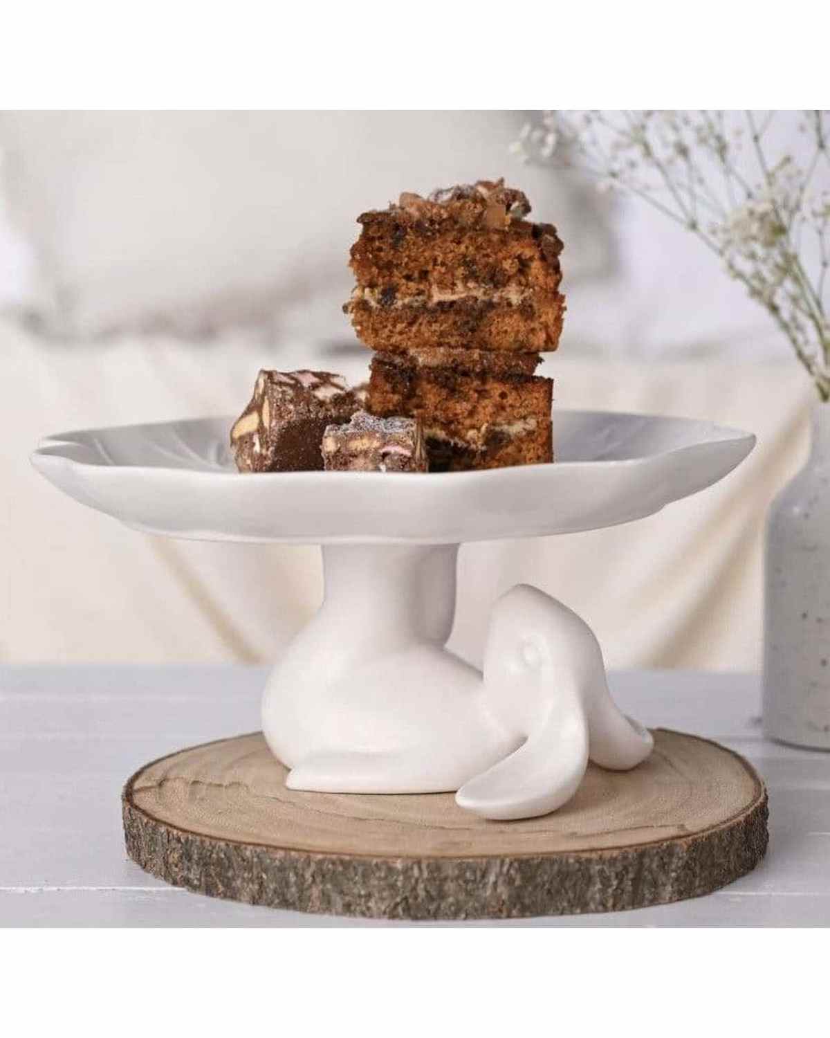 White Ceramic Bunny Cake Display Stand - Easter Cake Stand