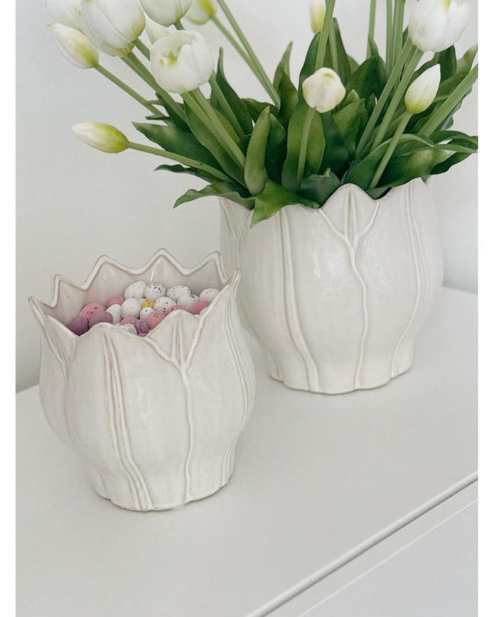 White Ceramic Leslie Tulip Pot