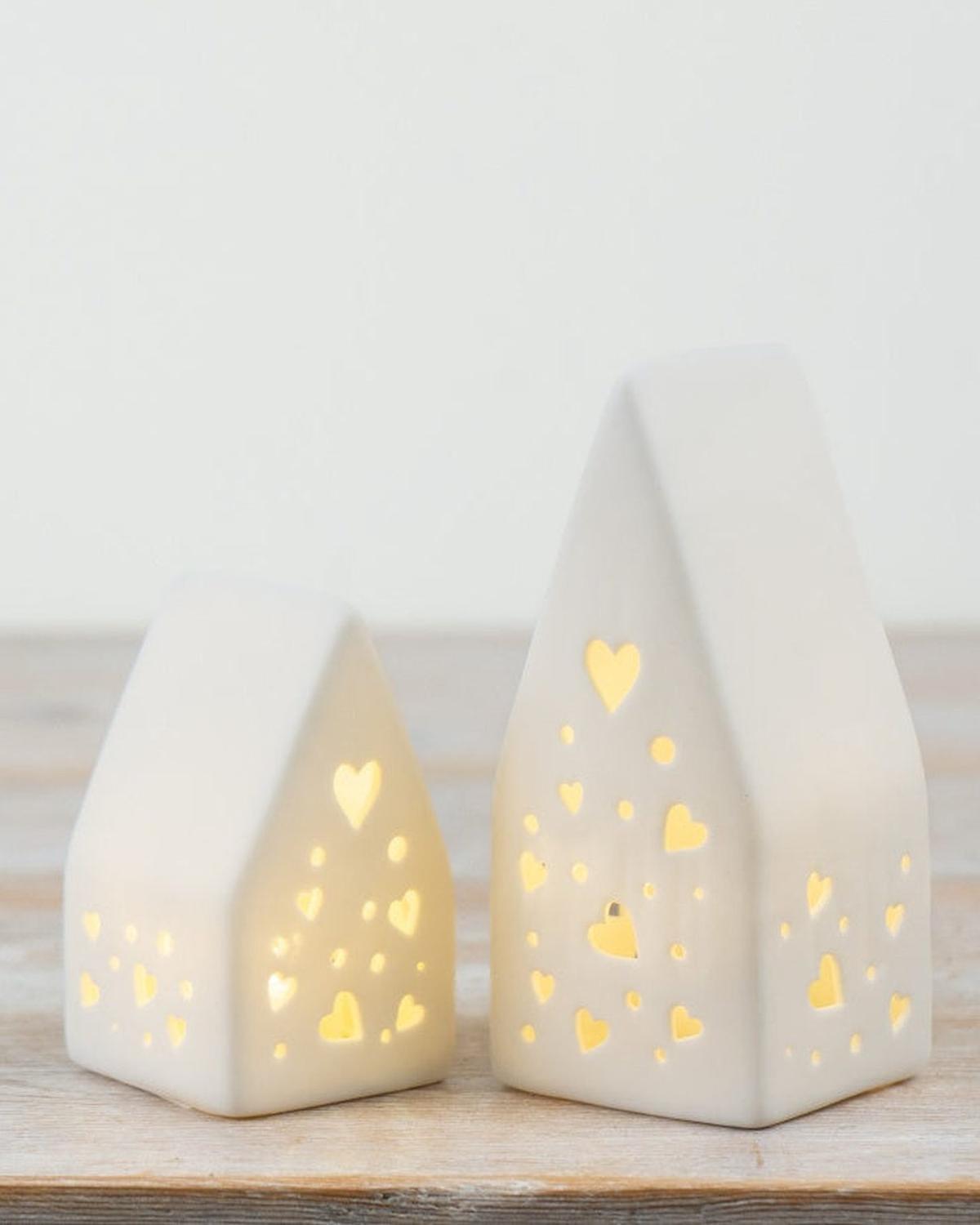 White LED Light Up Heart House