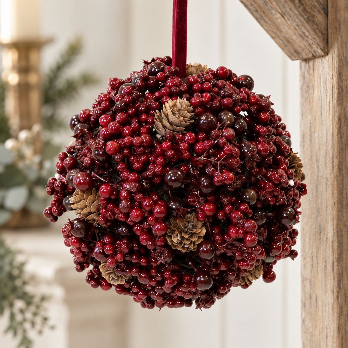 Luxury Hanging Ball Burgundy Berry With Mini Pinecone – close-up product detail