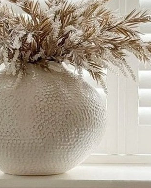 Ivory Zaffera Caldron textured vase with a rounded shape and decorative surface, from Hill Interiors, suitable for floral arrangements.