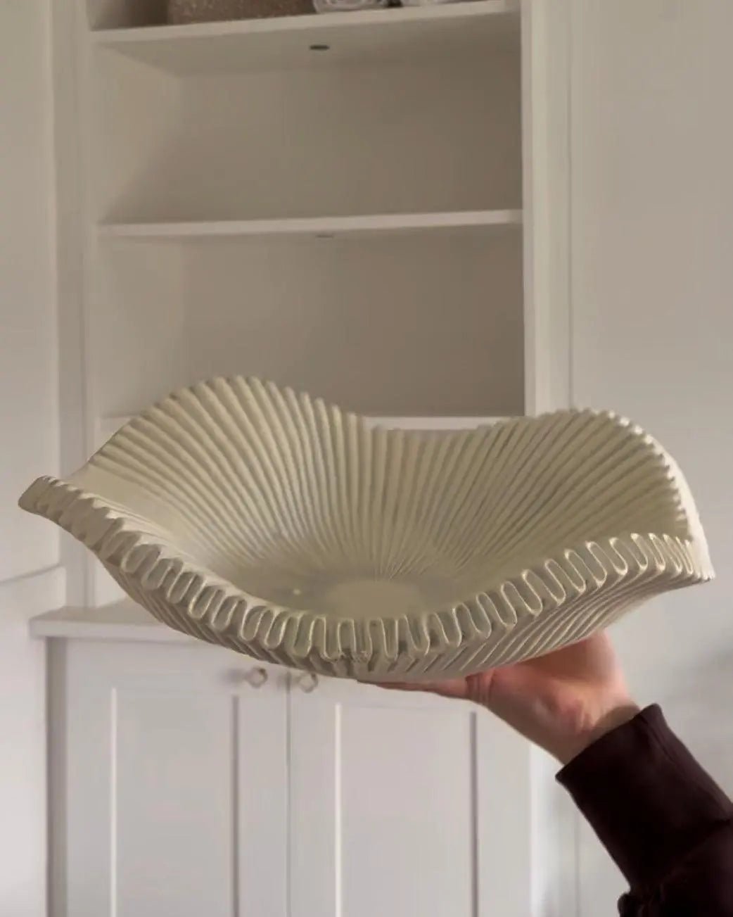 Barbuda Large Scalloped Wavy Decorative Bowl – Neutral Resin Tray - PRE ORDER LATE SEPT DELIVERY - Home DecorHome Decor - Lulu Loves Home