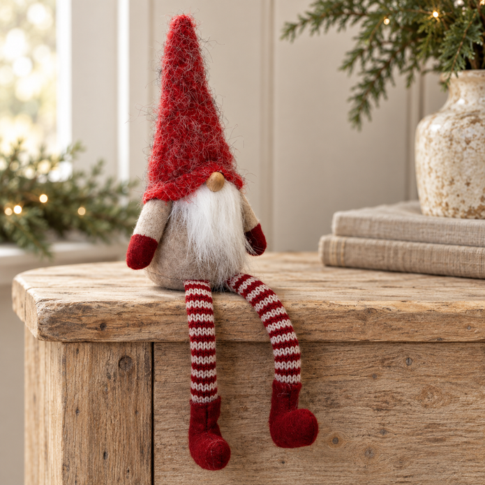 Close-up detail of Sitting Red Woolly Christmas Gonk