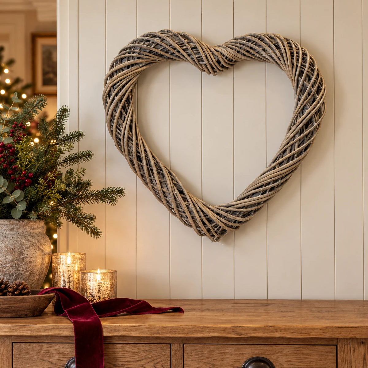 Satchville large Burley heart-shaped thick willow Christmas wreath with natural woven branches
