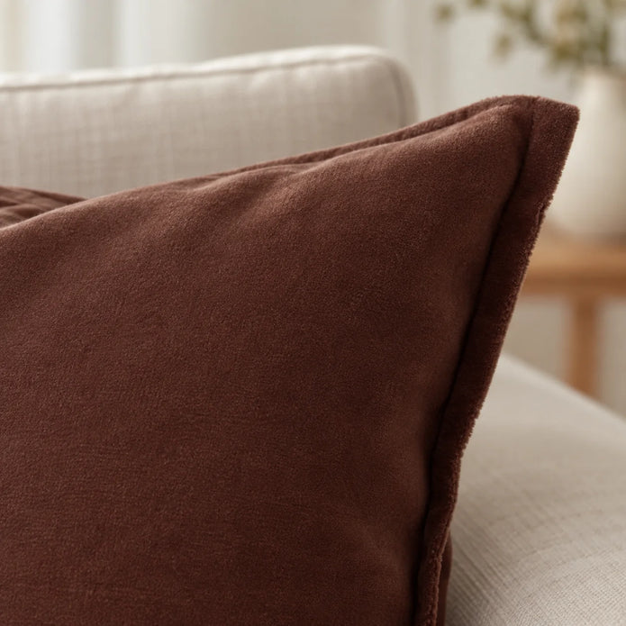 Emma Brown Velvet Cushion Cover — fabric detail 1