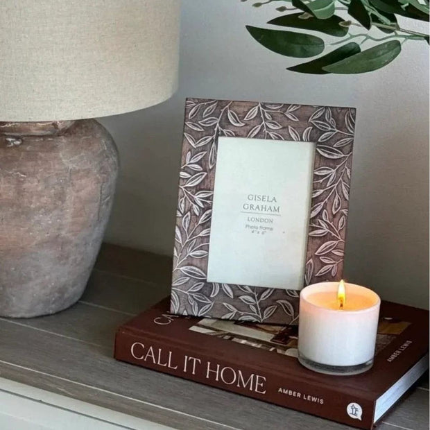 Brown leaves resin photo frame by Gisela Graham for home decor, designed to hold a 4x6 inch picture.
