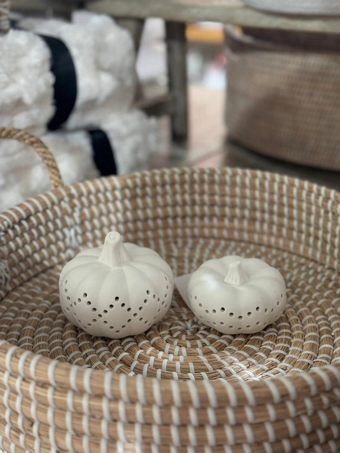 White Ceramic Light Up LED Pumpkin – Elegant Illuminated Autumn Decoration - Seasonal Decor - AutumnSeasonal Decor - Autumn - Lulu Loves Home